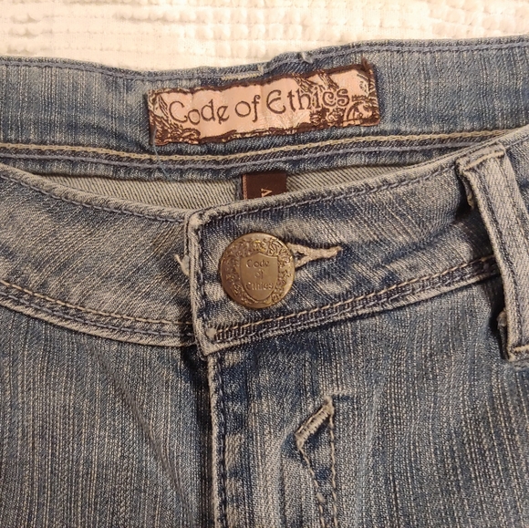 Codes of Ethics Flared Jeans size 9 - Picture 2 of 6